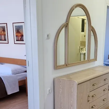 Apartment Lipotica Diklo Zadar