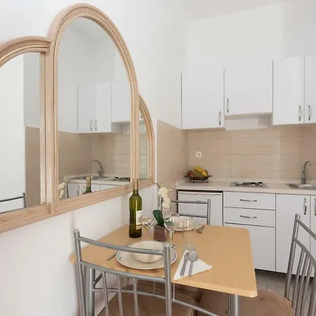 Apartament Lipotica Diklo *
